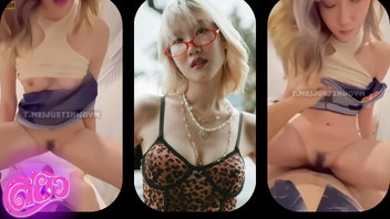 คลิปหลุดโนว์เบลล์มัทฉะลาเต้ Knowbellee xxx สาวอินฟูสุดสวยหุ่นเด็ดนางแบบ คันหีเปรียกโดนจับกระดอขย่มเย็ด ก่อนโดนจับนอนแทงหีไม่ยั่ง